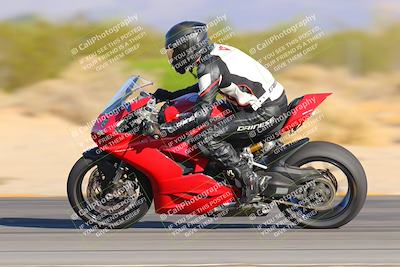 media/Nov-17-2023-Apex Assassins (Fri) [[c4a68d93b0]]/5-Trackday 2/7-Session 4 (Turn 8 Speed)/